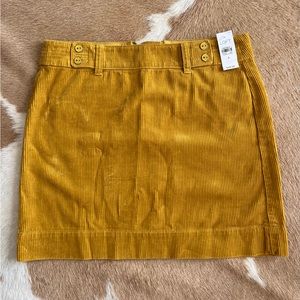 Loft size 4 corduroy gold skirt